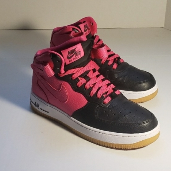 Nike Shoes - Women's Nike Air Force 1 High
